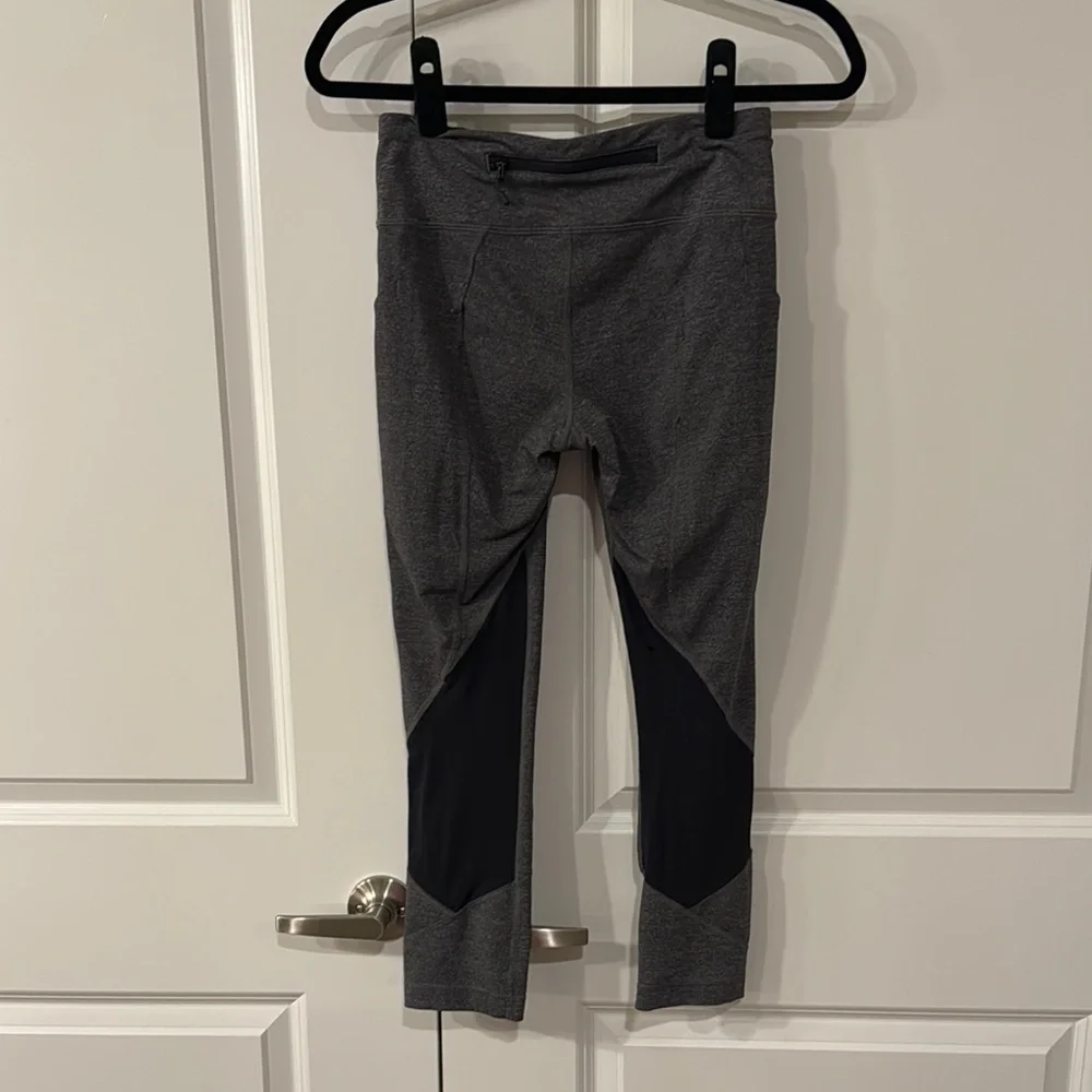 Worn Lululemon Gray Leggings size 4